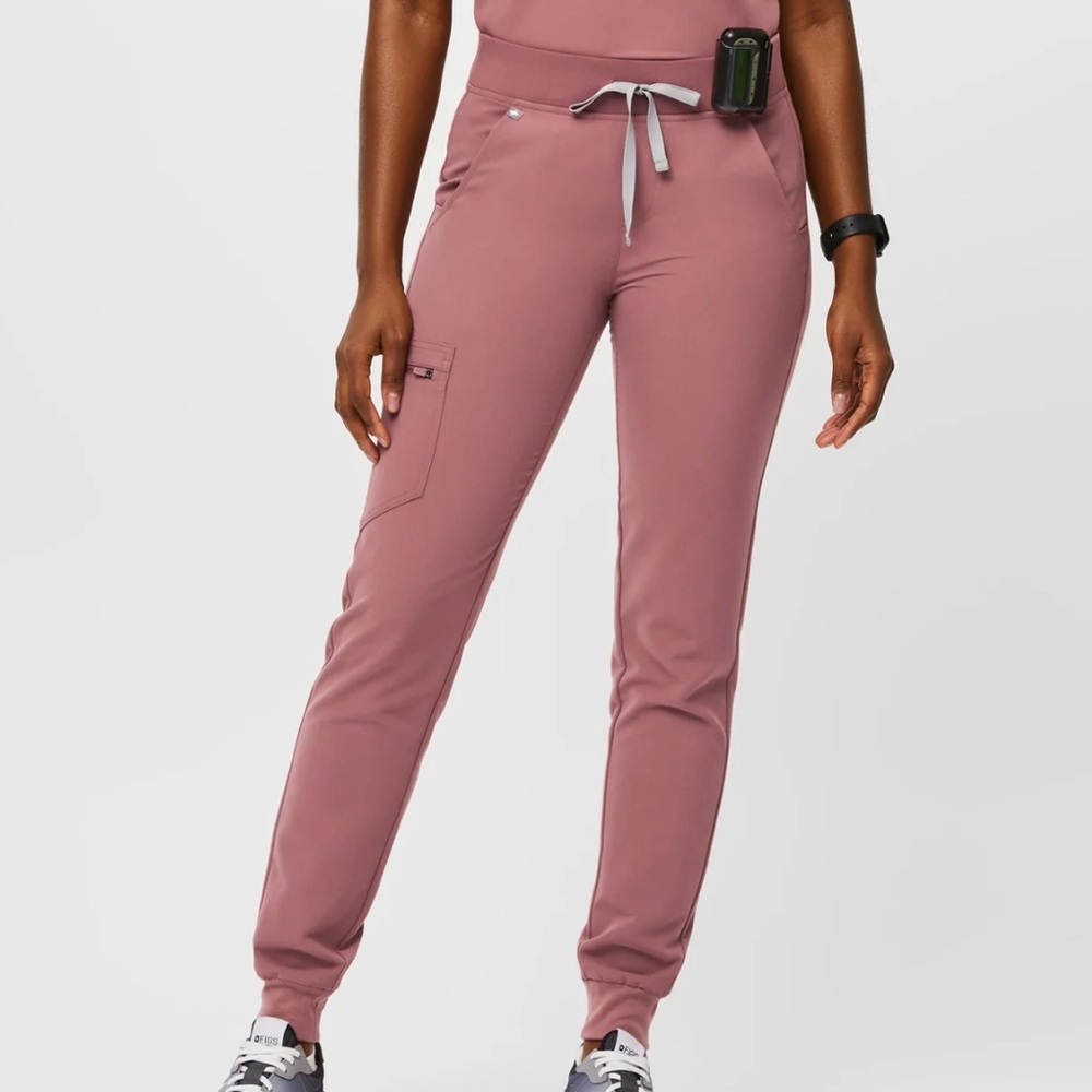 Zamora Figs Size Small Mauve Scrub Pants